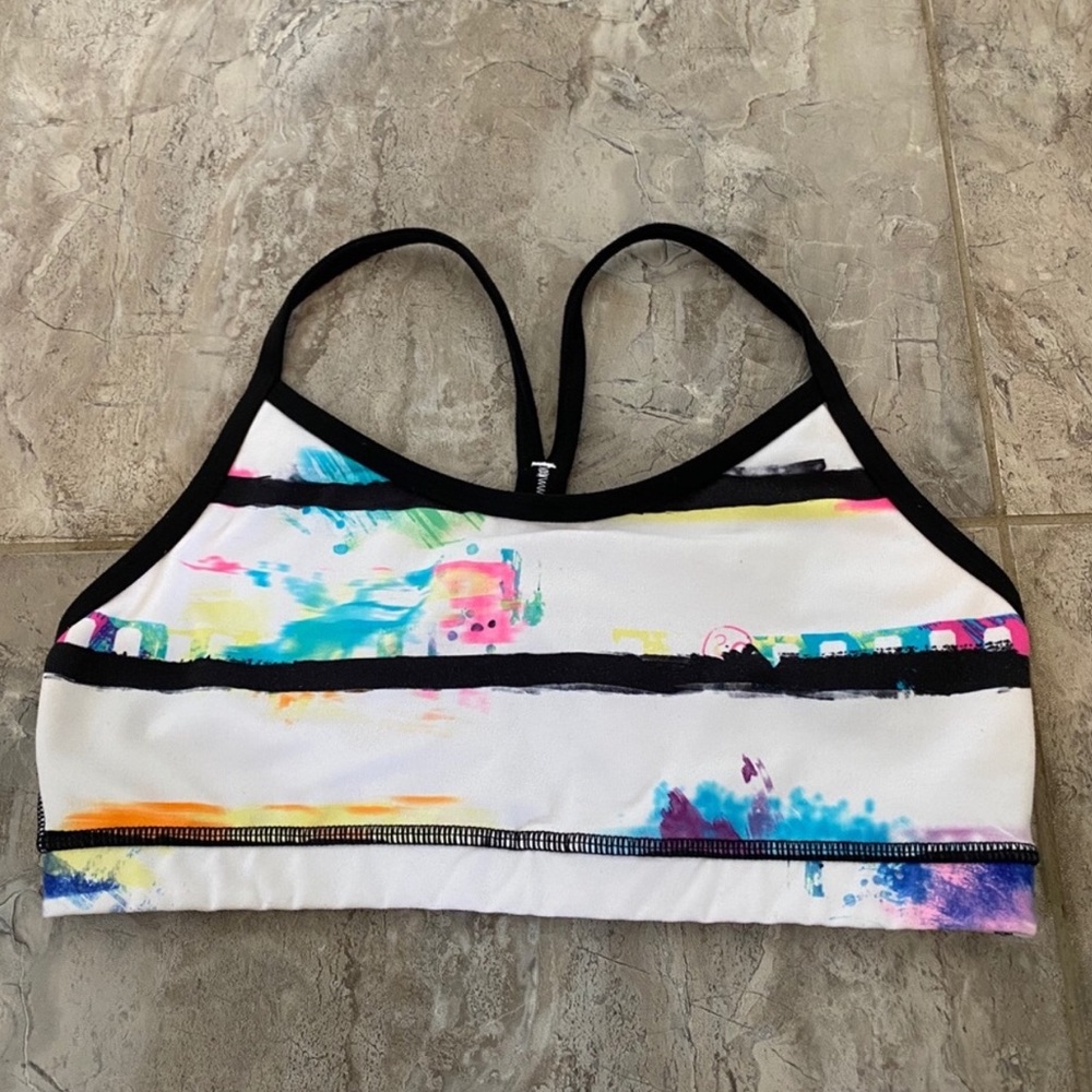 Lululemon Multi Water Color Flow Y Bra (Size 6)